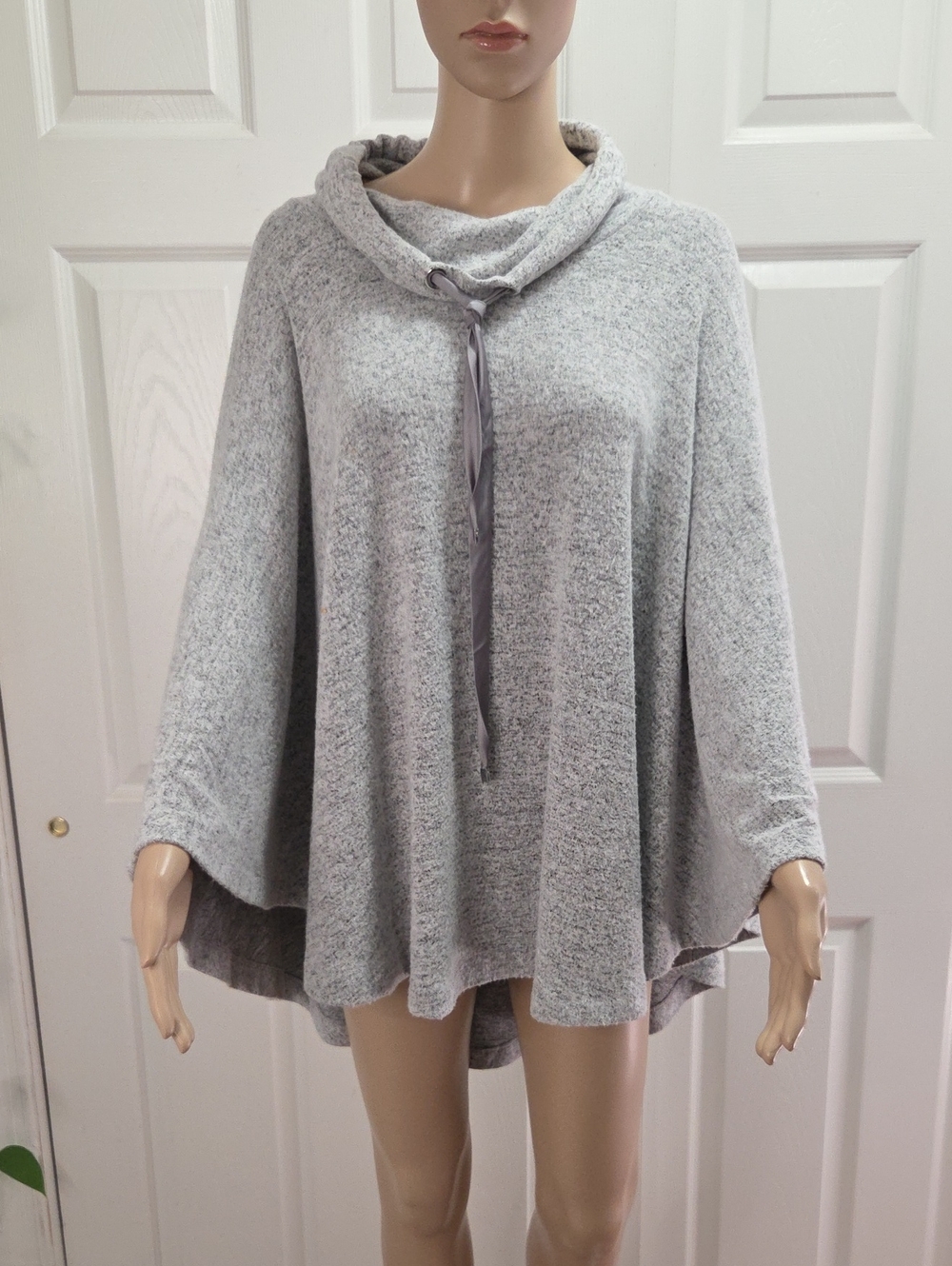 White House Black Market Light Gray Funnel Neck Poncho